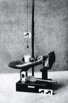 Objeto surrealista de funcionamiento simbólico, c.1931