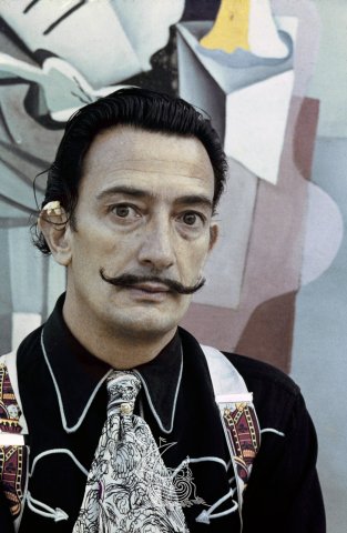 Portrait of Salvador Dalí by photographer Ricardo Sans Ricardo Sans, © Fundació Gala-Salvador Dalí, Figueres, 2017