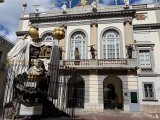 Fachada del Teatro-Museo Dalí