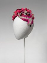 L'exposition de cette année rassemble les plus belles pièces vestimentaires de Gala