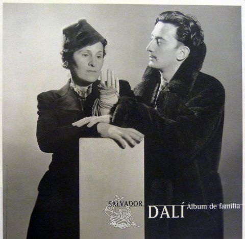 Salvador Dalí. Álbum de familia