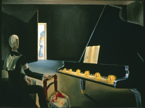 Alucinación: seis imágenes de Lenin sobre un piano